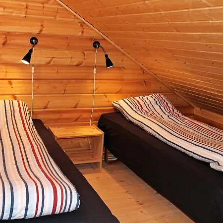Two-bedroom Holiday In Vagland 7 *