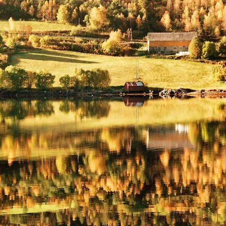 5 Person In * Bårdset